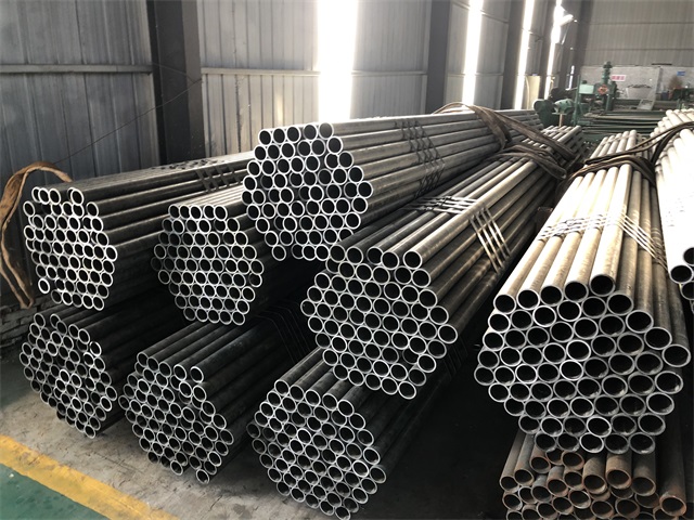 洛阳小口径厚壁无缝钢管