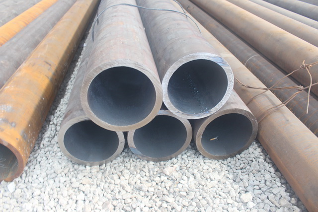 洛阳大口径壁厚无缝钢管