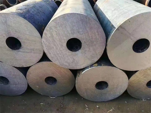 洛阳35crmo厚壁无缝钢管